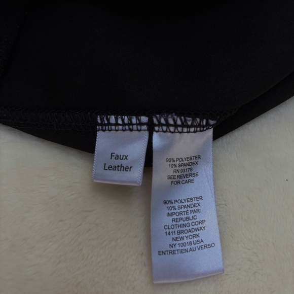 T BY TAHARI Black Pull On Black Faux Suede Pants Size S - Picture 11 of 12